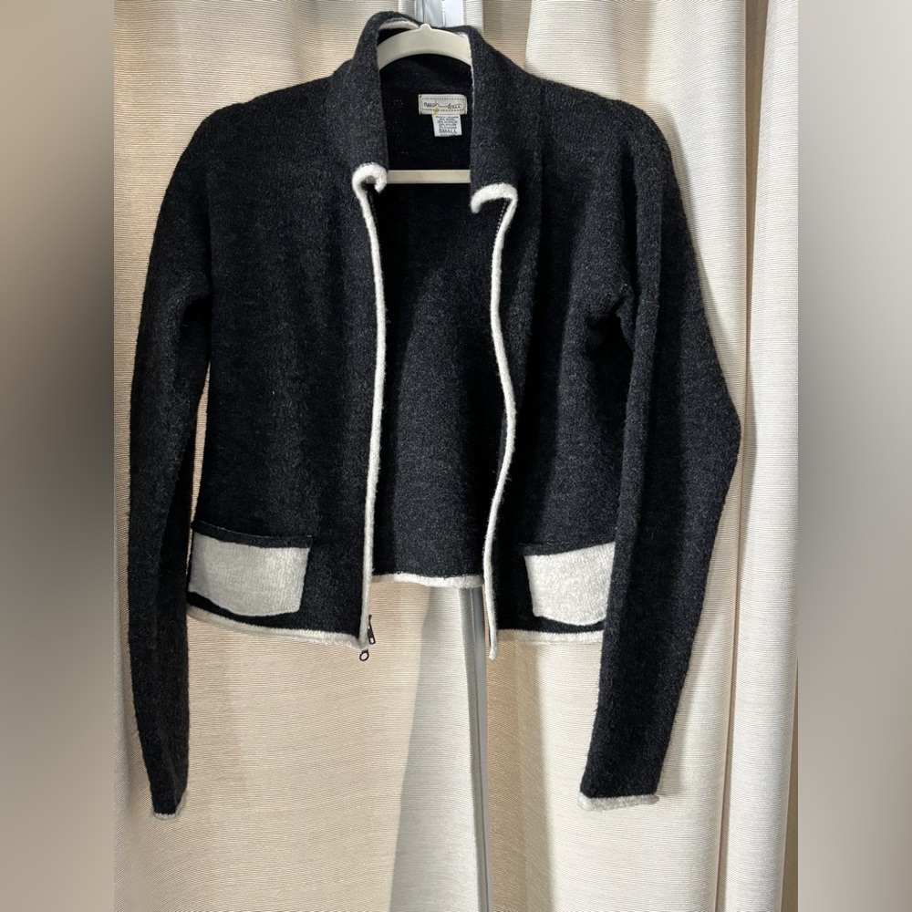 Black and White Zip up Cardigan